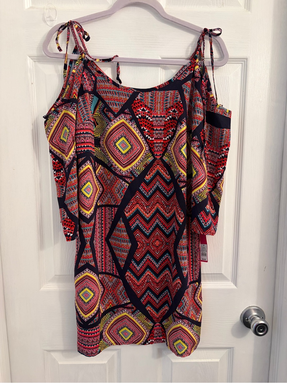Xhilaration Boho Geometric Cold-Shoulder mini Dress in Multicolor. Size medium